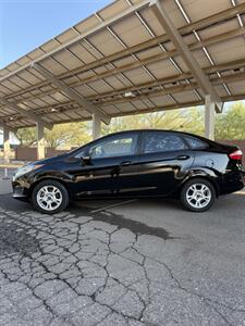 2014 Ford Fiesta SE   - Photo 2 - Tucson, AZ 85705