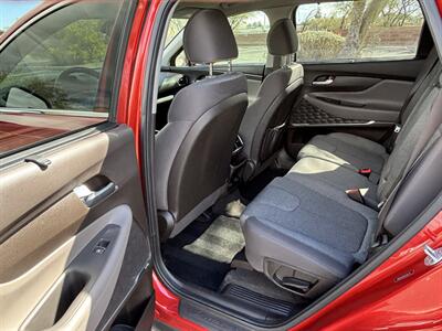 2020 Hyundai SANTA FE SEL   - Photo 8 - Tucson, AZ 85705