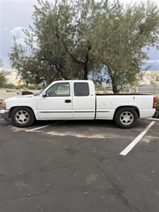 2000 GMC Sierra 1500 SL - Photo 2 - Tucson, AZ 85705