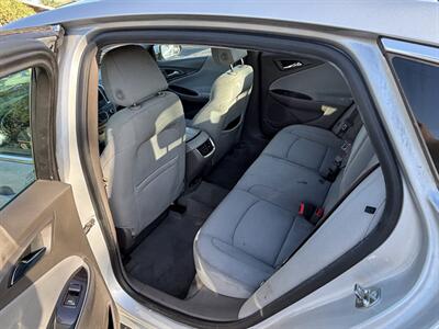 2018 Chevrolet Malibu Hybrid - Photo 8 - Tucson, AZ 85705