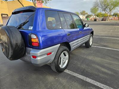 2000 Toyota RAV4   - Photo 4 - Tucson, AZ 85705