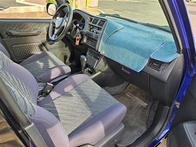 2000 Toyota RAV4   - Photo 11 - Tucson, AZ 85705