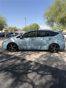 2016 Toyota Prius v Two - Photo 2 - Tucson, AZ 85705