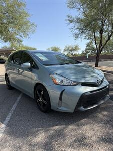 2016 Toyota Prius v Two - Photo 6 - Tucson, AZ 85705
