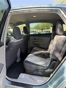 2016 Toyota Prius v Two - Photo 8 - Tucson, AZ 85705