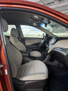 2017 Hyundai SANTA FE Sport 2.4L - Photo 10 - Tucson, AZ 85705