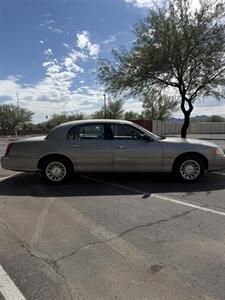 1999 Lincoln Town Car Signature   - Photo 5 - Tucson, AZ 85705