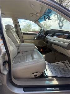 1999 Lincoln Town Car Signature   - Photo 11 - Tucson, AZ 85705