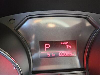 2017 Kia Sedona L   - Photo 7 - Tucson, AZ 85705