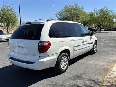 2005 Dodge Grand Caravan SE   - Photo 4 - Tucson, AZ 85705