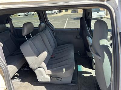 2005 Dodge Grand Caravan SE   - Photo 10 - Tucson, AZ 85705