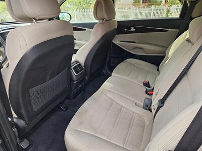 2016 Kia Sorento LX V6 - Photo 8 - Tucson, AZ 85705