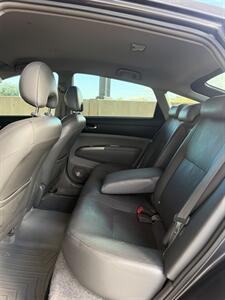2008 Toyota Prius - Photo 8 - Tucson, AZ 85705