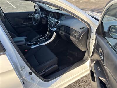 2015 Honda Accord Sport   - Photo 9 - Tucson, AZ 85705