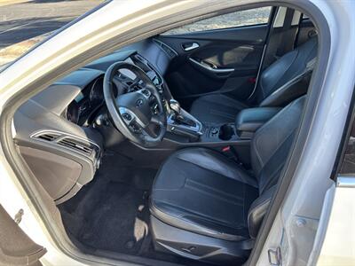 2014 Ford Focus Titanium - Photo 7 - Tucson, AZ 85705