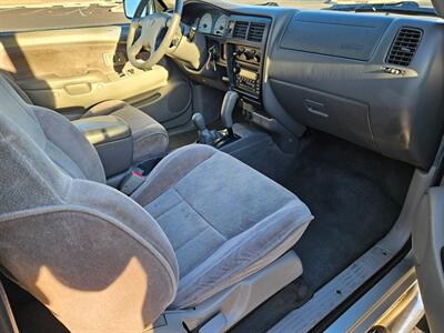 2004 Toyota Tacoma V6 2dr Xtracab V6   - Photo 8 - Tucson, AZ 85705