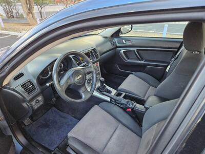 2005 Subaru Legacy 2.5i   - Photo 8 - Tucson, AZ 85705