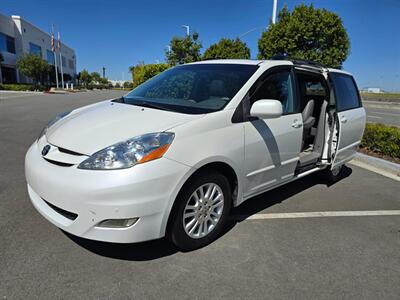 2009 Toyota Sienna XLE   - Photo 7 - San Diego, CA 92154