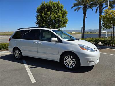 2009 Toyota Sienna XLE   - Photo 15 - San Diego, CA 92154