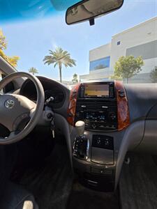 2009 Toyota Sienna XLE   - Photo 21 - San Diego, CA 92154