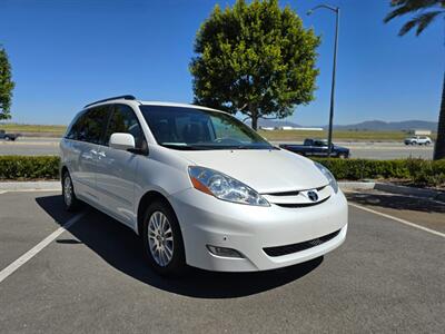 2009 Toyota Sienna XLE  