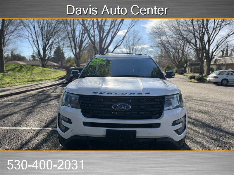 2016 Ford Explorer Sport's photo