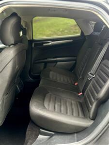 2017 Ford Fusion SE - Photo 12 - Davis, CA 95618