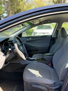 2011 Hyundai SONATA GLS   - Photo 10 - Davis, CA 95618