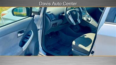 2010 Toyota Prius I   - Photo 11 - Davis, CA 95618