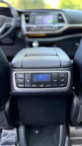 2014 Toyota Highlander Limited   - Photo 15 - Davis, CA 95618