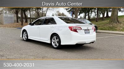 2012 Toyota Camry L   - Photo 3 - Davis, CA 95618