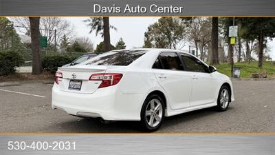 2012 Toyota Camry L   - Photo 5 - Davis, CA 95618