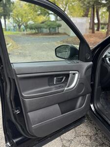 2017 Land Rover Discovery Sport SE   - Photo 8 - Davis, CA 95618