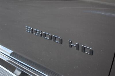 2021 Chevrolet Silverado 3500HD High Country   - Photo 13 - Heber City, UT 84032