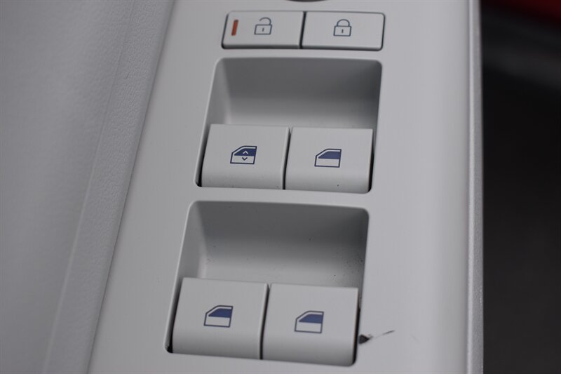 2025 Hyundai KONA SEL - Photo 18 - Heber City, UT 84032
