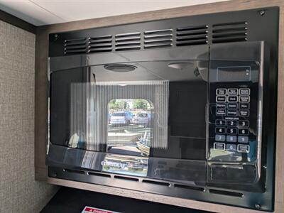 2020 Jayco Jay Flight SLX Baja Edition 145RB   - Photo 19 - Heber City, UT 84032