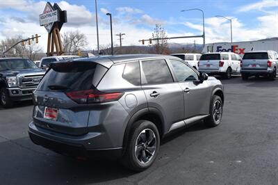 2024 Nissan Rogue SV   - Photo 5 - Heber City, UT 84032