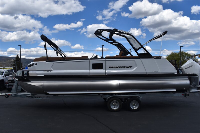 2026 Princecraft Vogue 25 RL 300hp Mercury 4-Stroke V8 Verado   - Photo 1 - Heber City, UT 84032