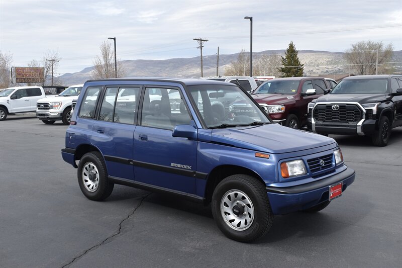 1995 Suzuki Sidekick JX   - Photo 1 - Heber City, UT 84032