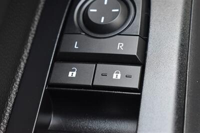 2025 Toyota Tacoma SR5   - Photo 18 - Heber City, UT 84032