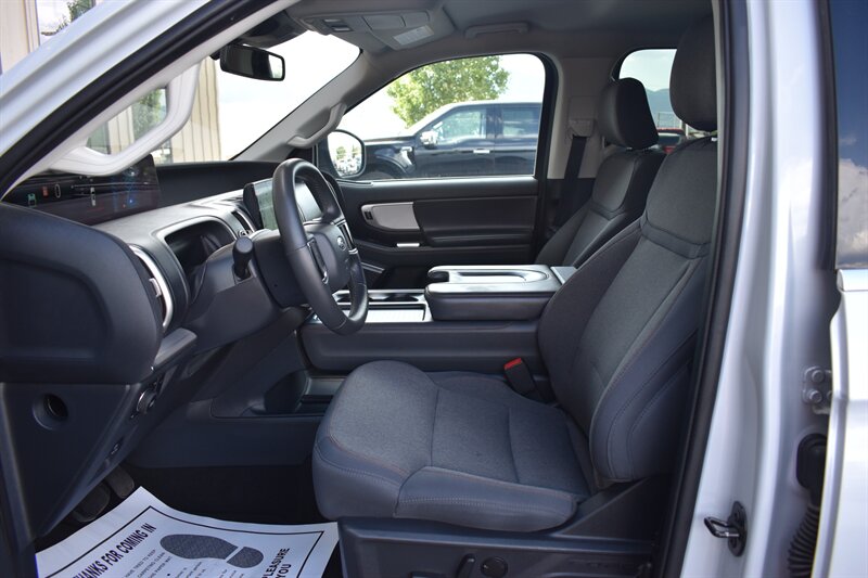 2025 Ford Expedition MAX Active - Photo 17 - Heber City, UT 84032