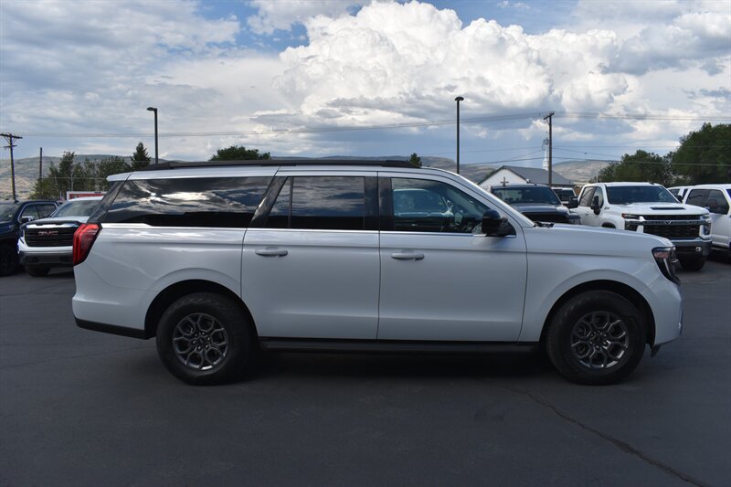 2025 Ford Expedition MAX Active - Photo 3 - Heber City, UT 84032
