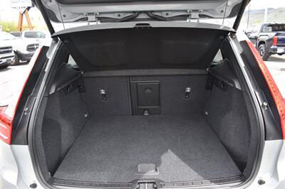 2024 Volvo XC40 B5 Core Bright Theme   - Photo 9 - Heber City, UT 84032
