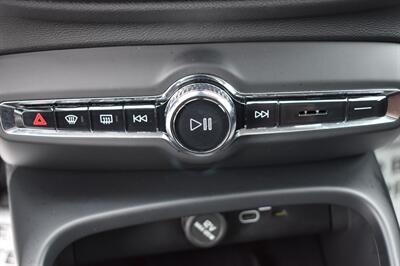 2024 Volvo XC40 B5 Core Bright Theme   - Photo 22 - Heber City, UT 84032