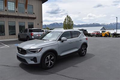 2024 Volvo XC40 B5 Core Bright Theme   - Photo 2 - Heber City, UT 84032