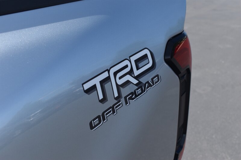 2025 Toyota Tacoma TRD Off-Road - Photo 10 - Heber City, UT 84032