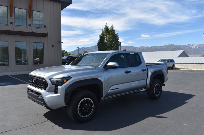 2025 Toyota Tacoma TRD Off-Road - Photo 2 - Heber City, UT 84032
