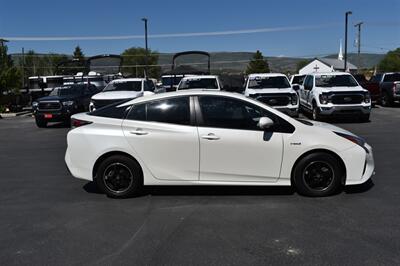 2017 Toyota Prius Four Touring   - Photo 3 - Heber City, UT 84032