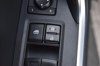 2019 Toyota RAV4 Hybrid LE   - Photo 16 - Heber City, UT 84032