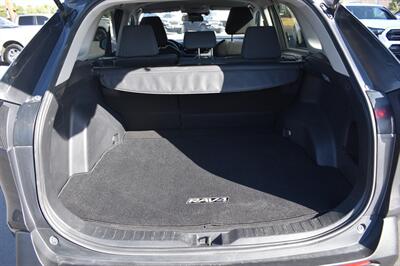 2019 Toyota RAV4 Hybrid LE   - Photo 9 - Heber City, UT 84032